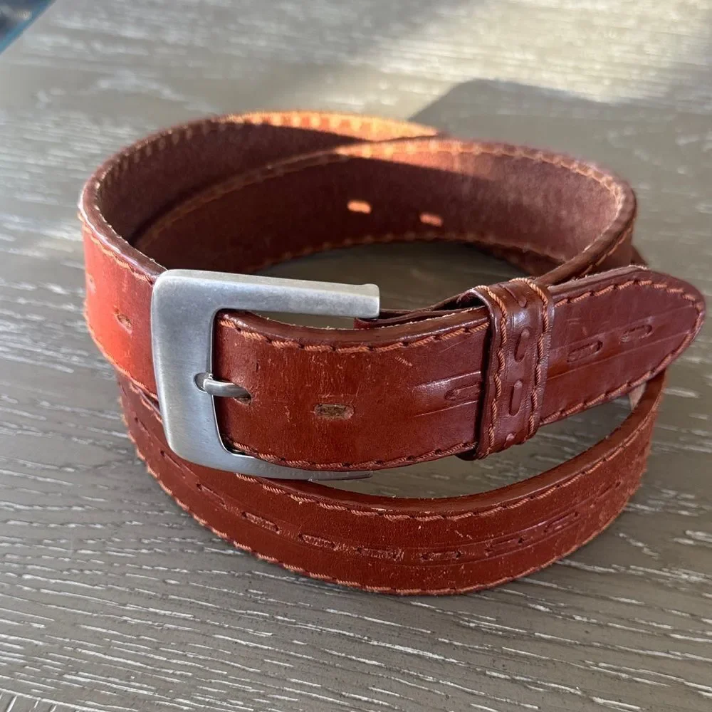 VEARI Men's Brown Genuine Leather Belt Handcrafted in Mexico Size 38 EUC